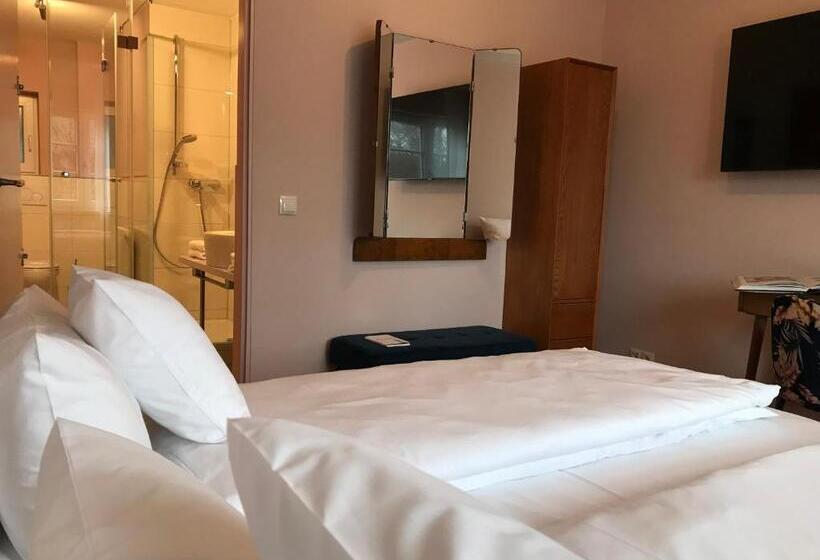 ベッドアンドブレックファースト Lèvres