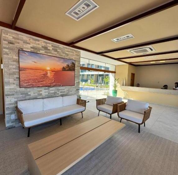 Makia Beach Experience D 211 Muro Alto