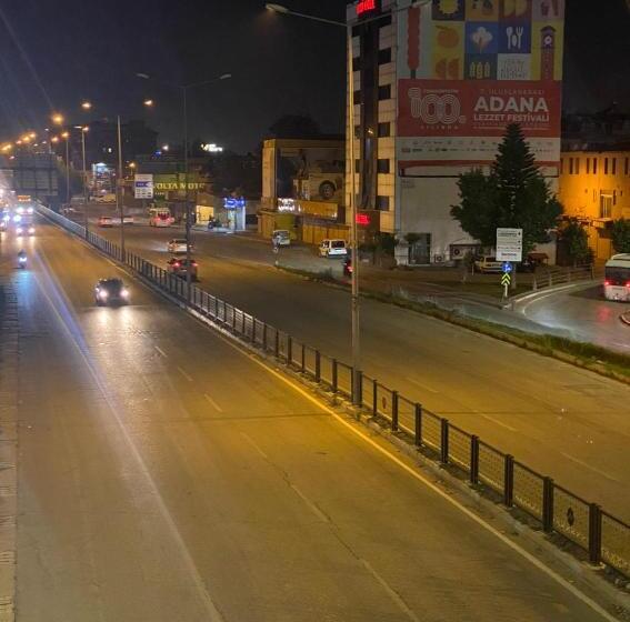 Otel Madi