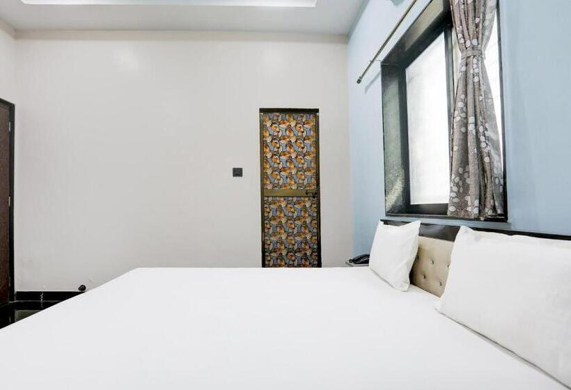 Oyo Hotel Raj Guest House