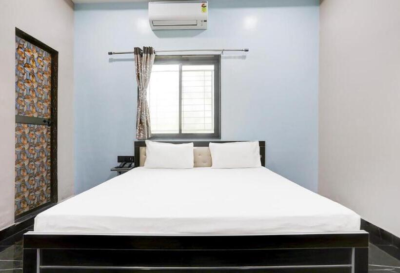 Oyo Hotel Raj Guest House