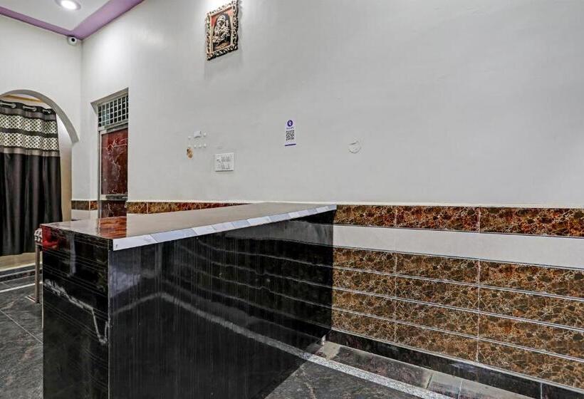 Oyo Mayur Hotel & Guest House