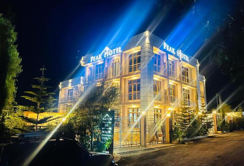 Peak Hotel Karatu
