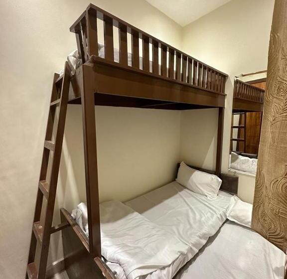 פנסיון Aliza Stay