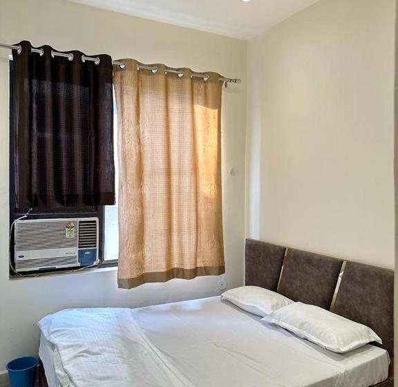 פנסיון Aliza Stay