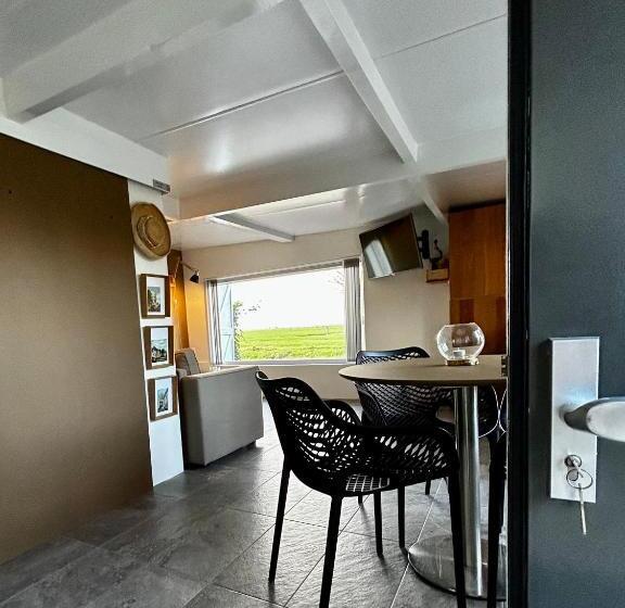 Пансион Amazing Guesthouse In Broek In Waterland