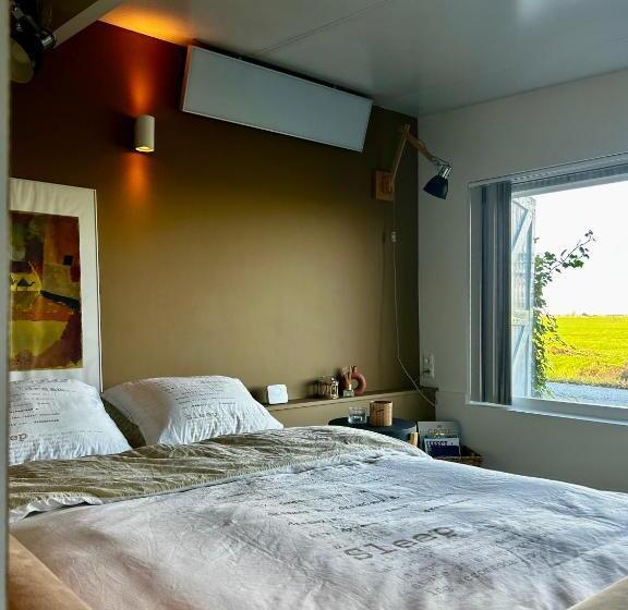 Пансион Amazing Guesthouse In Broek In Waterland