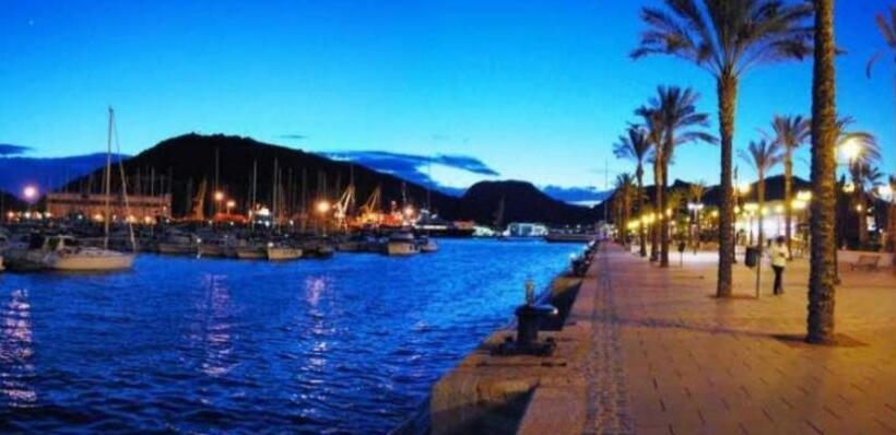 פנסיון Habitación En Casa Compartida