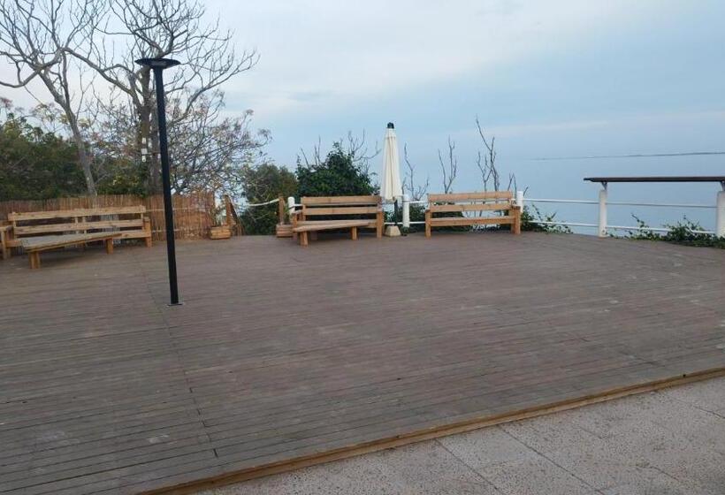 פנסיון Bahía De Montecarlo