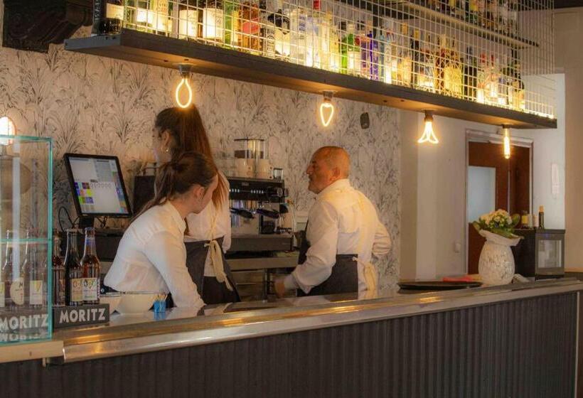 פנסיון Bahía De Montecarlo