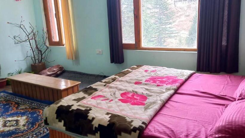 پانسیون Cozy Kona