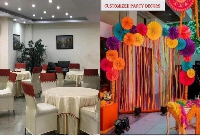 ペンション Boutique Hotel Blue Shine Noida