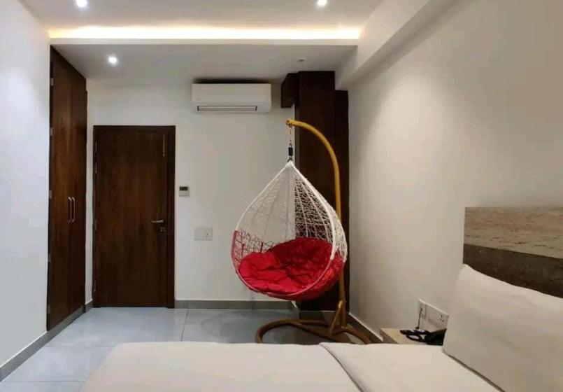 ペンション Boutique Hotel Blue Shine Noida