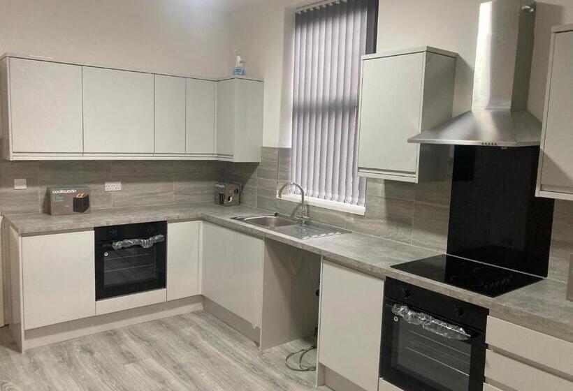 بنسيون Riverside By Teil