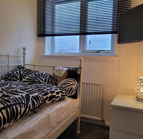 膳宿费 Calmhaven Apartment