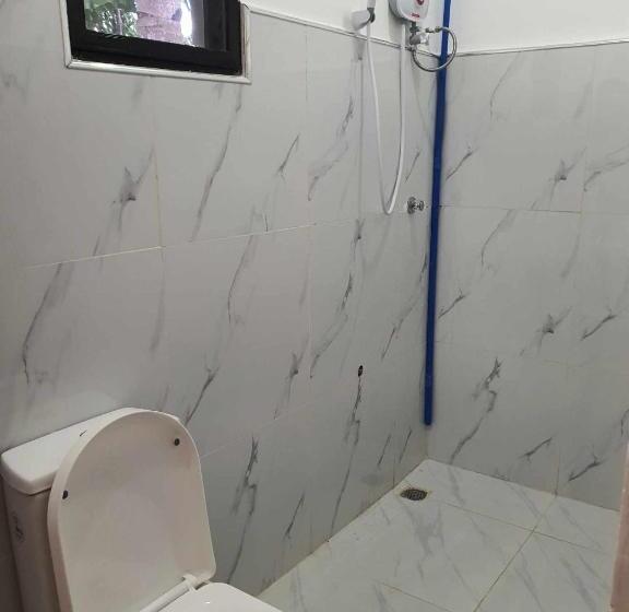 פנסיון Chery S Guesthouse