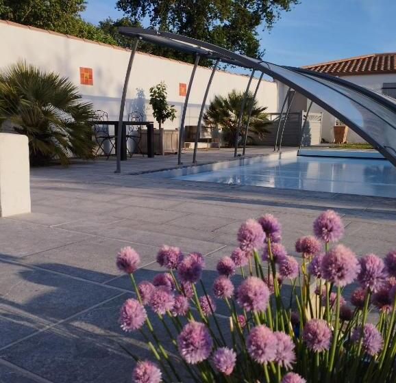 פנסיון Claire & Co Chambre D Hôtes