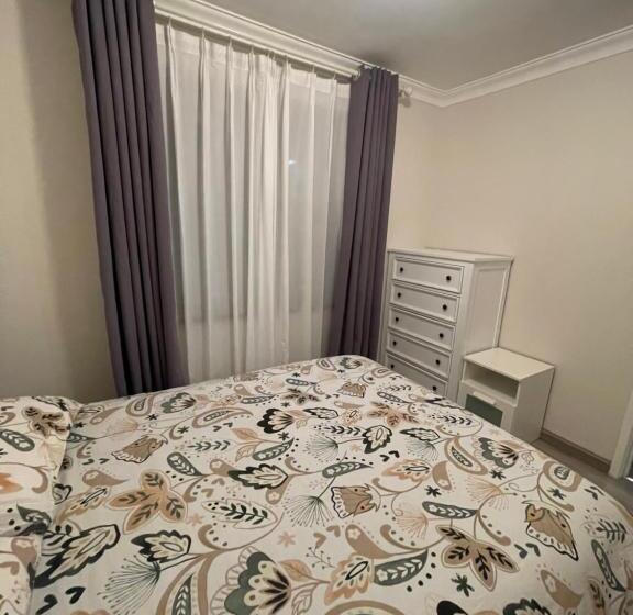 Пансион Easy Way Scarborough