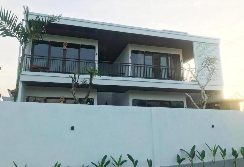 بنسيون Henrynatha Guesthouse