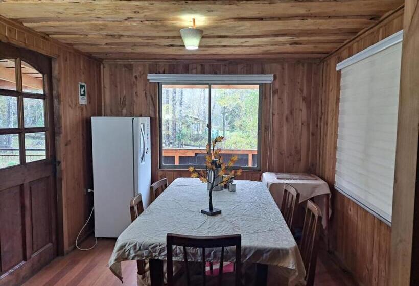 بنسيون Hostal Carhuello