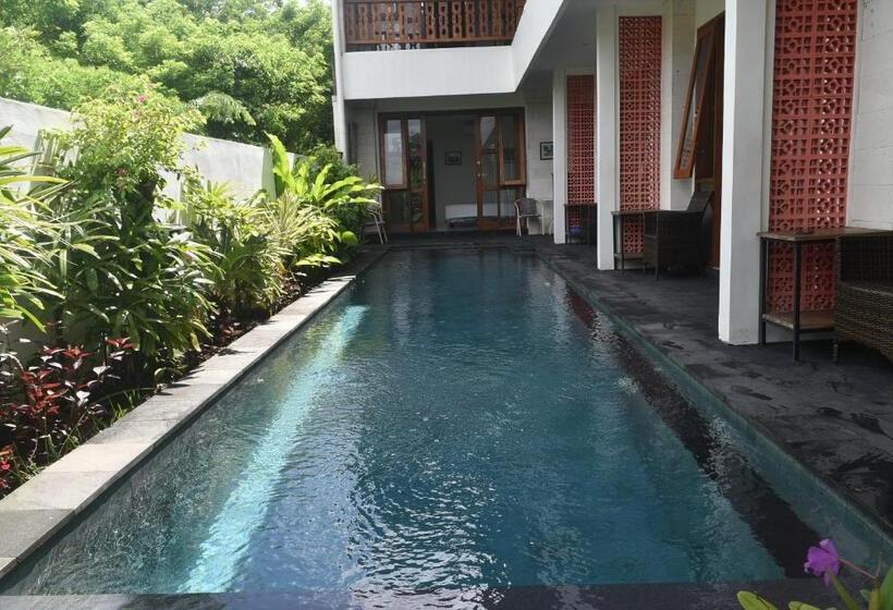펜션 Ketut Joglo Guest House