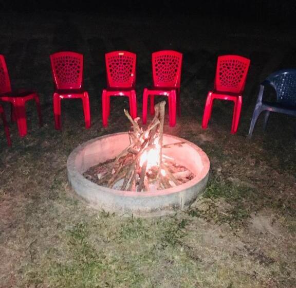 بنسيون Lakeview Guest House And Estate