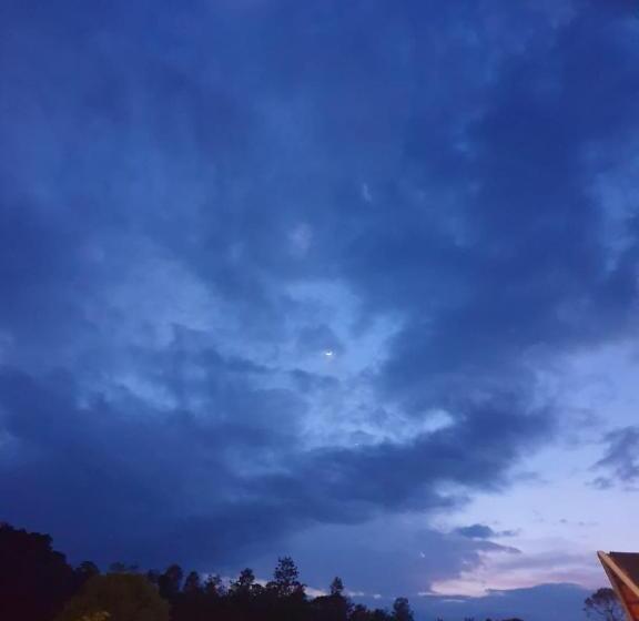 膳宿费 Lakeview Guest House And Estate