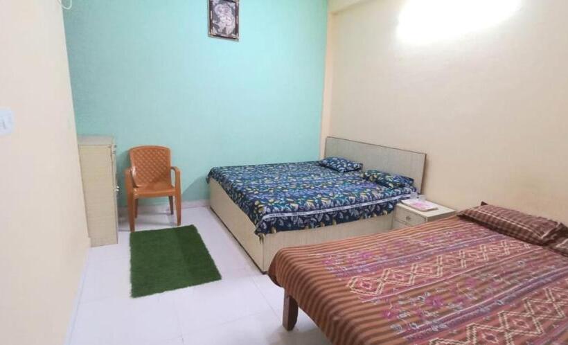 Pension Manohar Bhawan