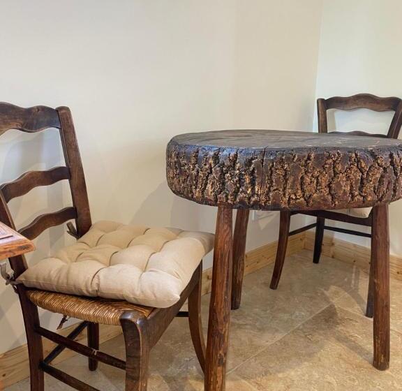 פנסיון Mon Studio   Pressoir