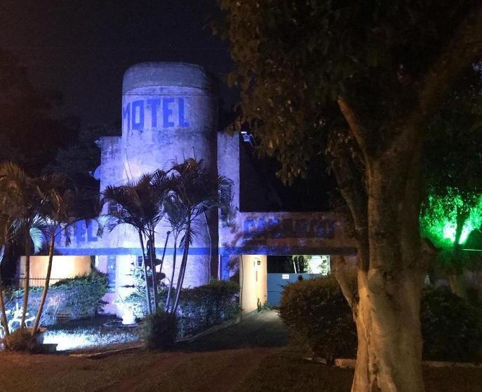 膳宿费 Motel Casarão