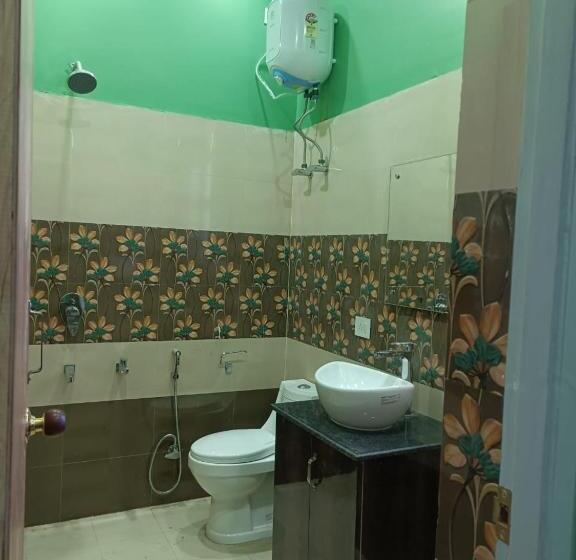 ペンション Pineview Orchard