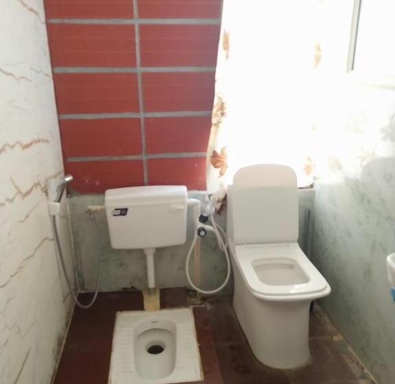 Пансион Decent Couples & Decent Friends Room