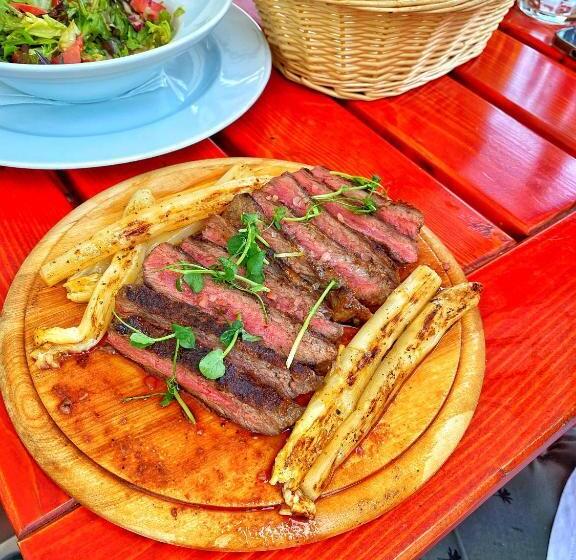 פנסיון Restaurace A Hotel U šimáka Radostín