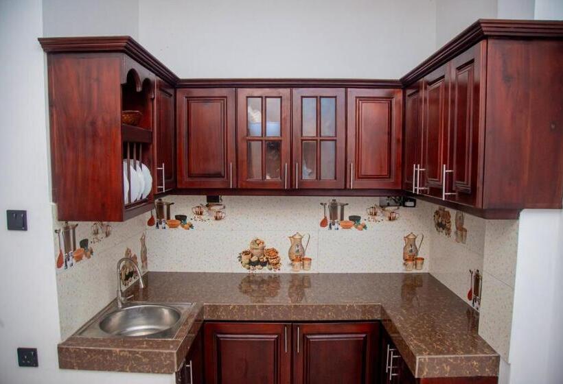 膳宿费 Eden Sea View