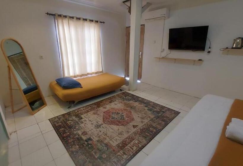 بنسيون Sea La Vie