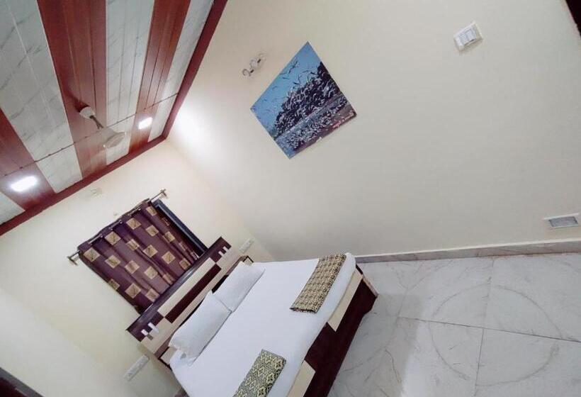 פנסיון Seaview