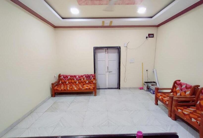 פנסיון Seaview