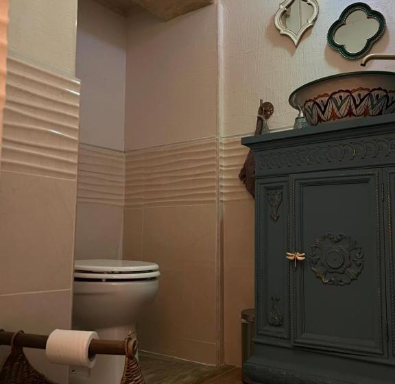 پانسیون Suite Zorah