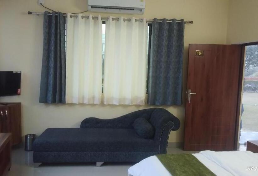 Пансион Sunline Hybe