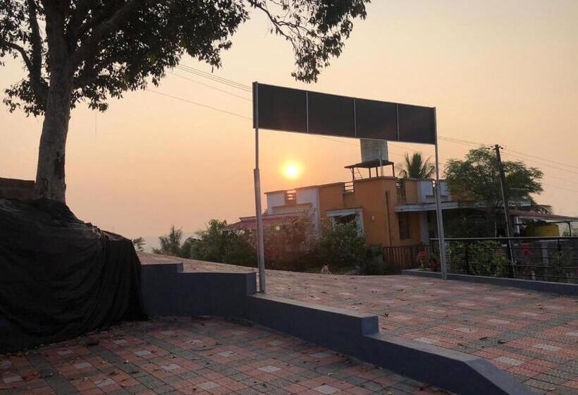 بنسيون Swarga Homestay