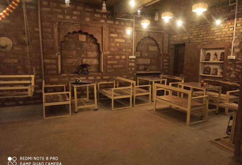 بنسيون Shangri La Heritage Home Stay