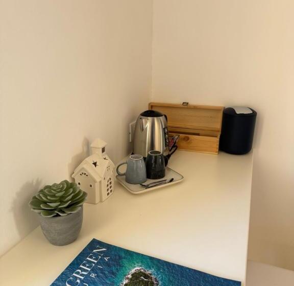 Пансион Titti Guest House