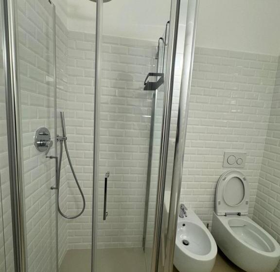 Пансион Titti Guest House