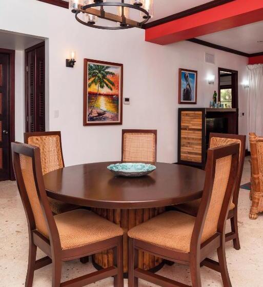 منتجع La Beliza   Cobia 502