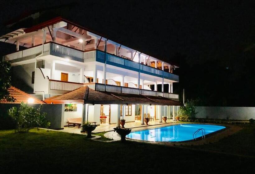 리조트 Procare Ayush Ayurvedic Home