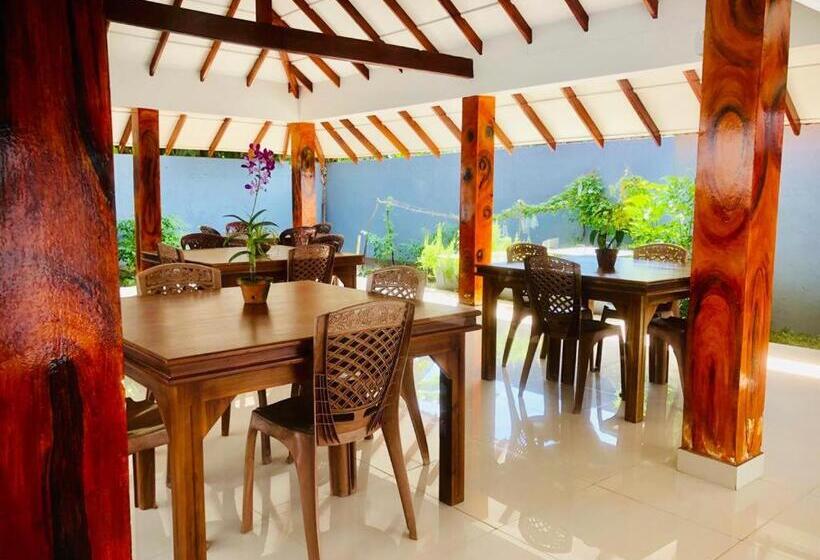 리조트 Procare Ayush Ayurvedic Home