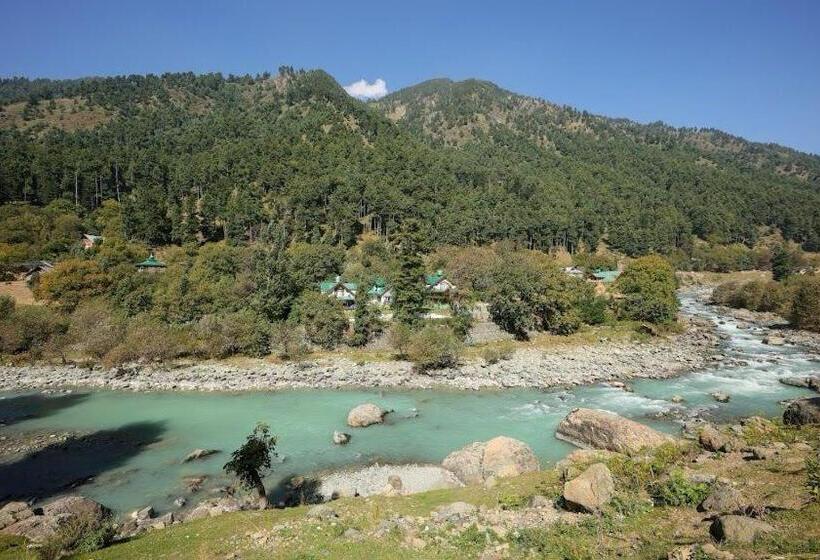 Курорт The River Front Luxury Cottage By Stay Pattern