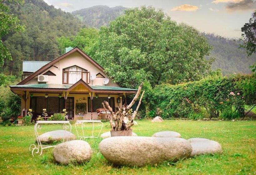 Resort The River Front Luxury Cottage By Stay Pattern