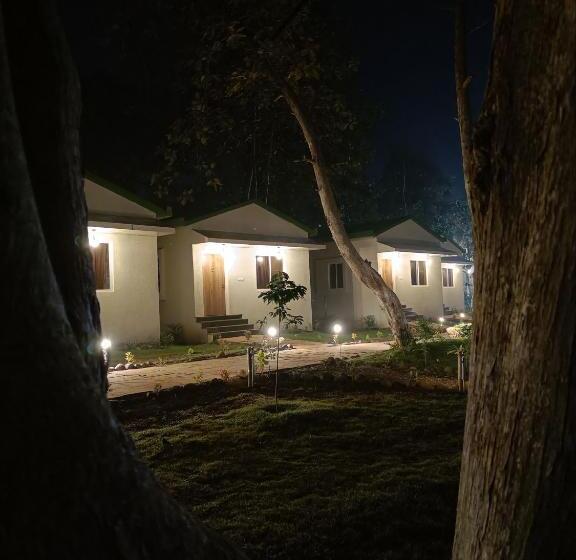 The Golden Woods Resort