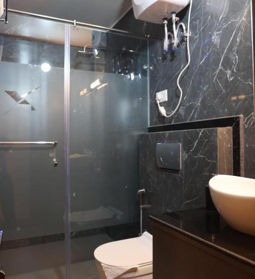 Xcelsior Hotel & Spa